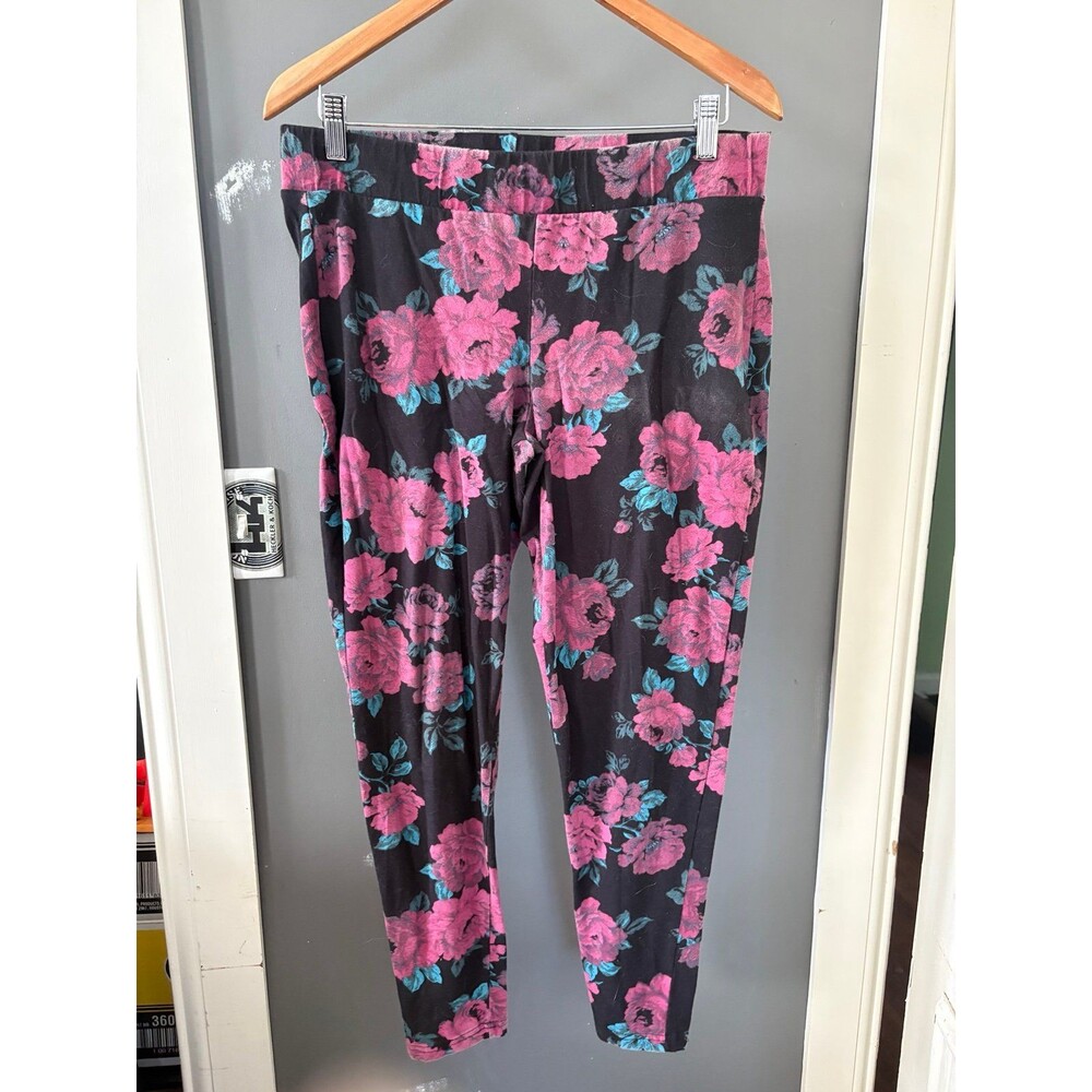 Torrid size 2 black floral full length leggings